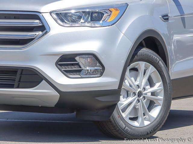 Ford Escape 2017 photo 2